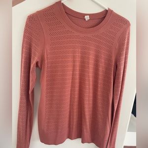 Lululemon long sleeve swiftly breeze size 6